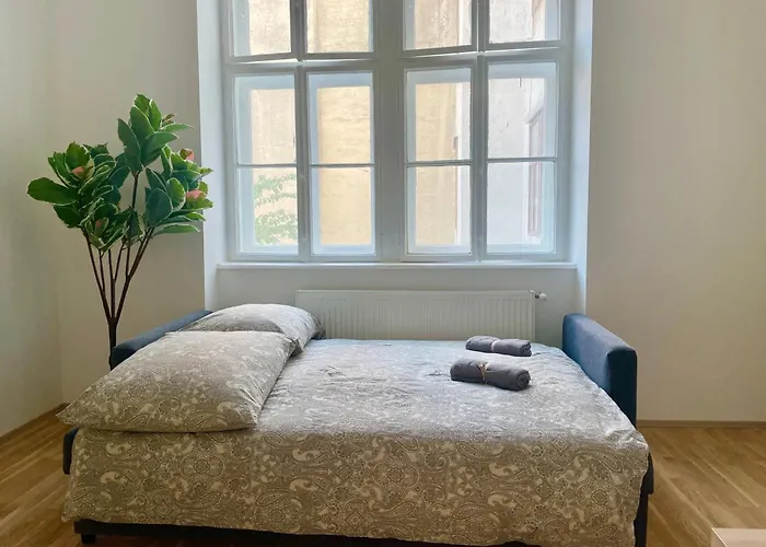 דירה Sunny & Calm Long-term With Free Parking וינה